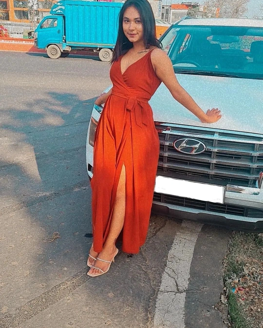 female call girl in noida